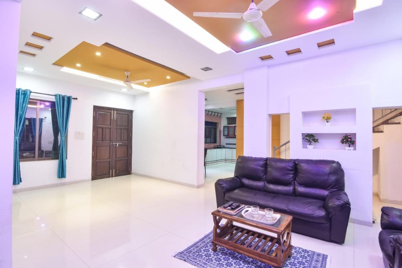Prince Villa 3Bhk Lonavala Ngoại thất bức ảnh